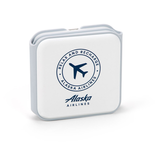 Alaska Airlines 3-in-1 Charger