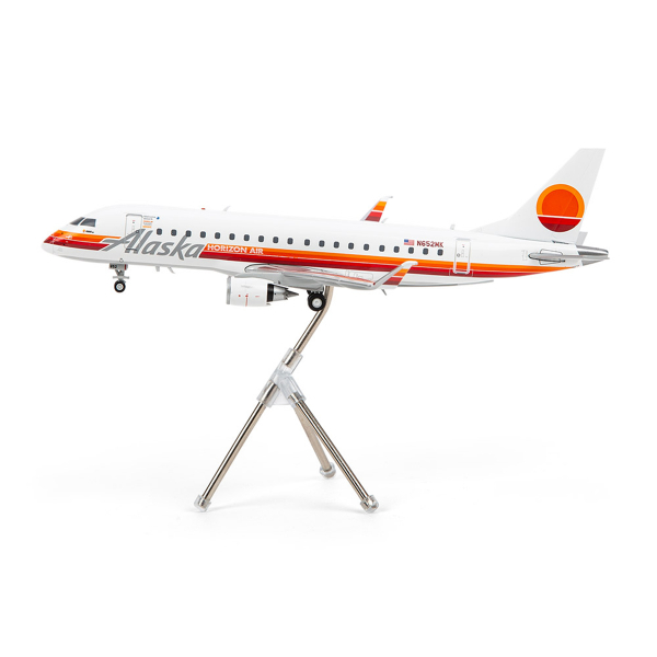 Alaska Airlines Model 1/200 E175 Horizon Retro Livery